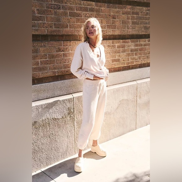 FREE PEOPLE Hailee Cardi  Set - Powder Sand 🎉 NWOT - Picture 5 of 15